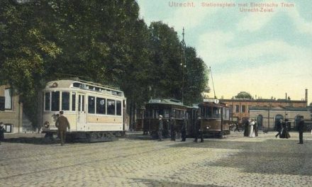De tram Utrecht-zeist